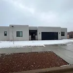 Modern Santa Fe Charm!